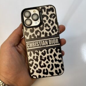 قاب دیور آیفون با طراحی پلنگی و لوگوی Christian Dior